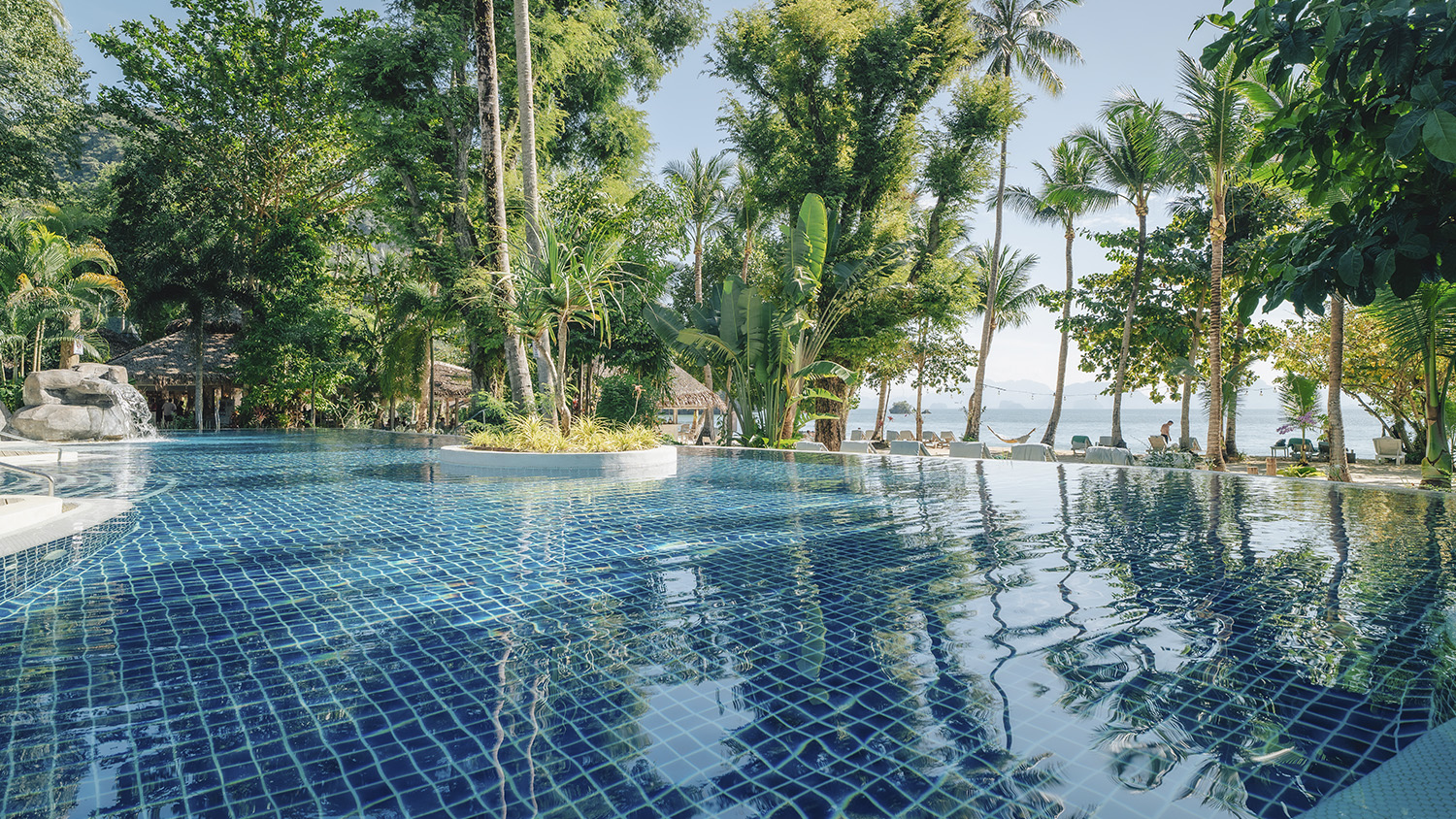 Infinity pool at Paradise Koh Yao